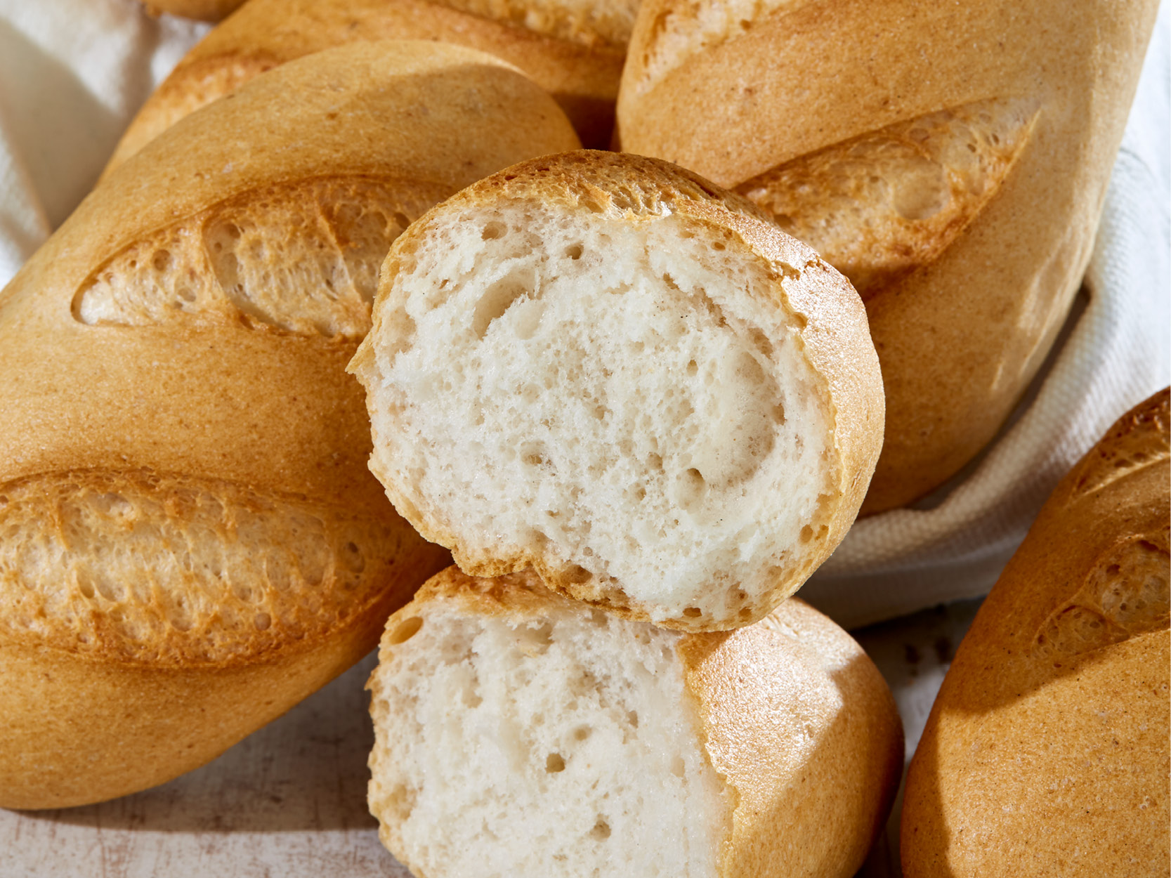 Glutenfreie helle Brötchen